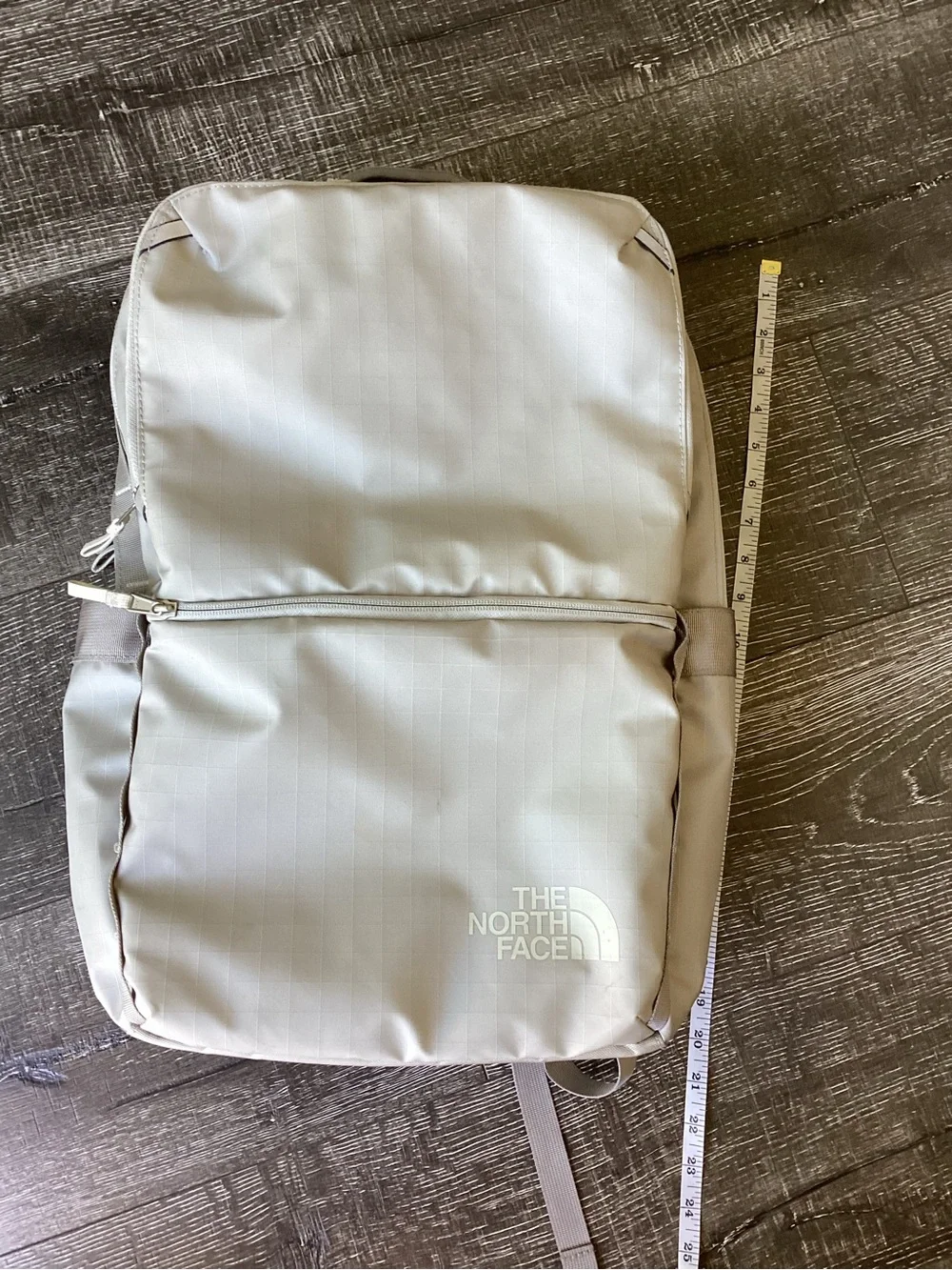 The North Face Base Camp Voyager Daypack (26L)